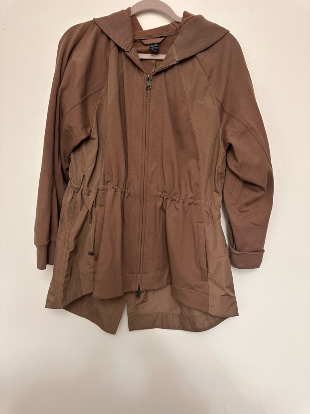 Athleta Triumph Hybrid Jacket - Picture 2 of 3